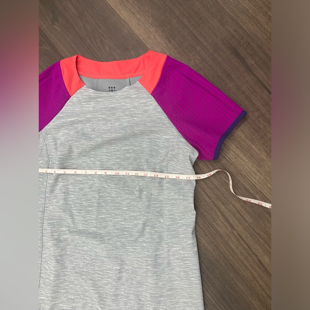 Title Nine Gray Top with Pink and Purple Accents - Picture 4 of 7